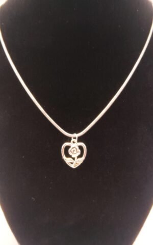 SVN 16 - Small silver heart with rose on 16" silver-plated chain